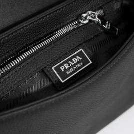 Picture of Prada Handbags _SKUfw209396959fw